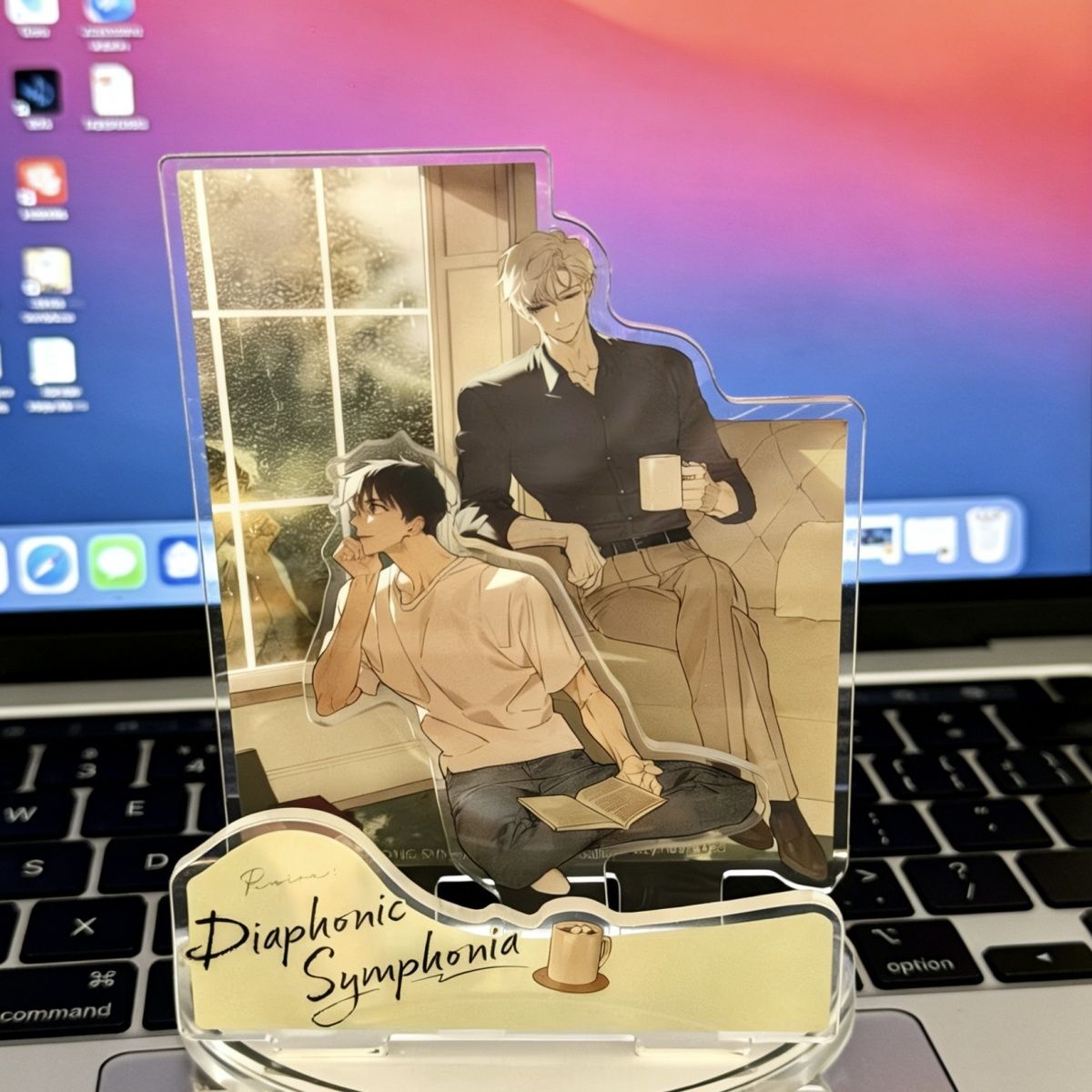 Korean Desk Setup - Nuovo Standee in Acrilico BL Manhwa