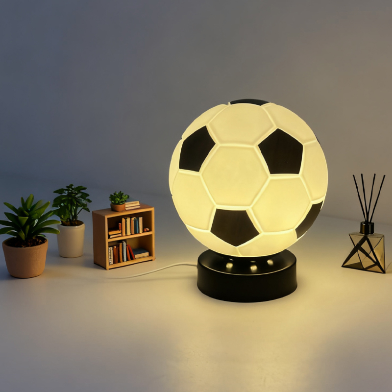 Lampada da Tavolo LED a Forma  - Desk Setup Desk recensione e prezzo