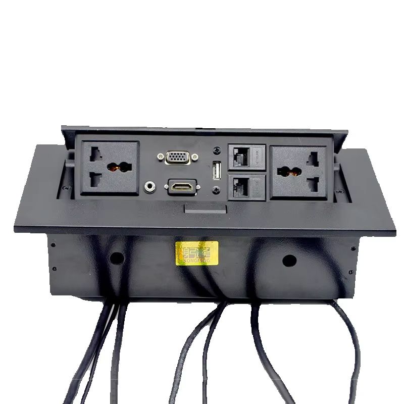 Nuovo jack desktop multimedial - Desk Setup Hub recensione e prezzo