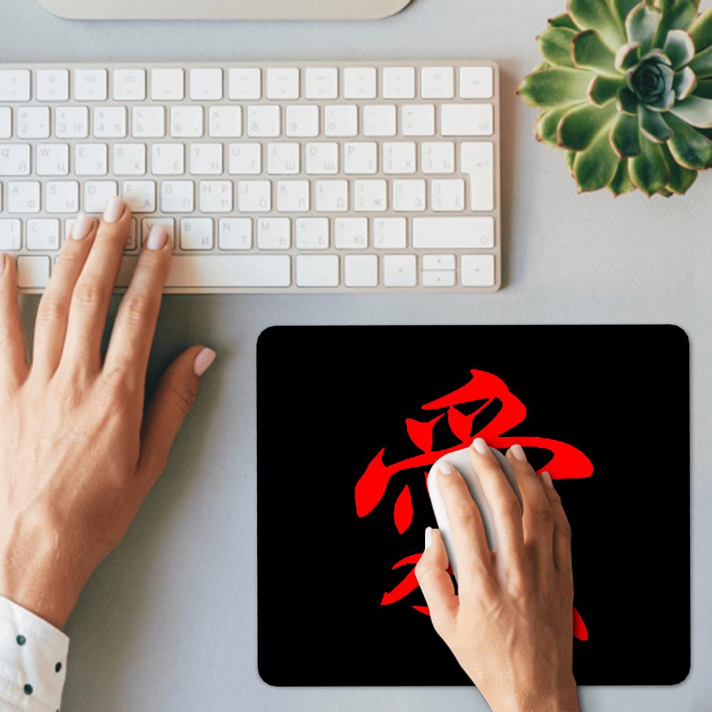 E-Sports Mousepad personaggio  - Korean Desk Setup recensione e prezzo